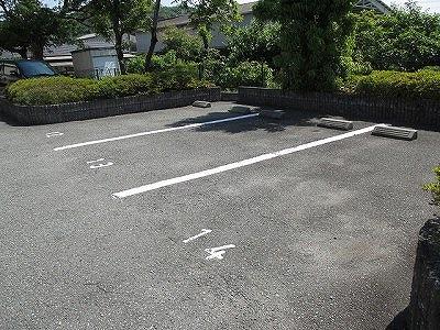 陽光(18231)の外観・駐車場イメージ1枚目