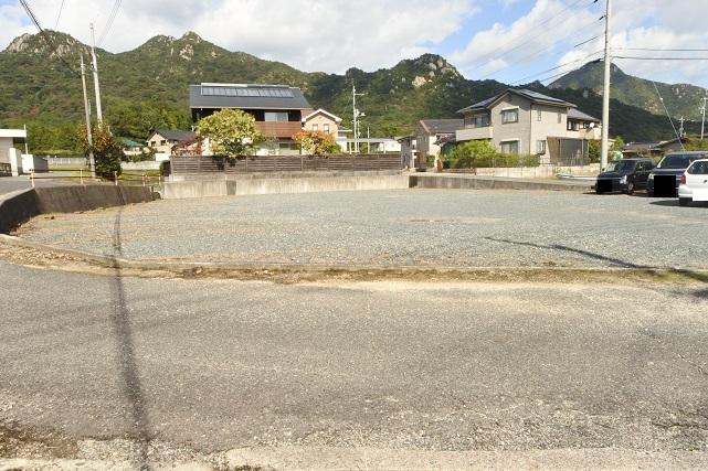 高井第一駐車場の外観・駐車場イメージ2枚目
