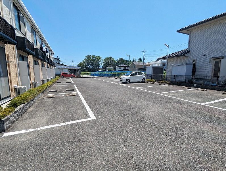 シャロームフルヤ(26625)の外観・駐車場イメージ1枚目