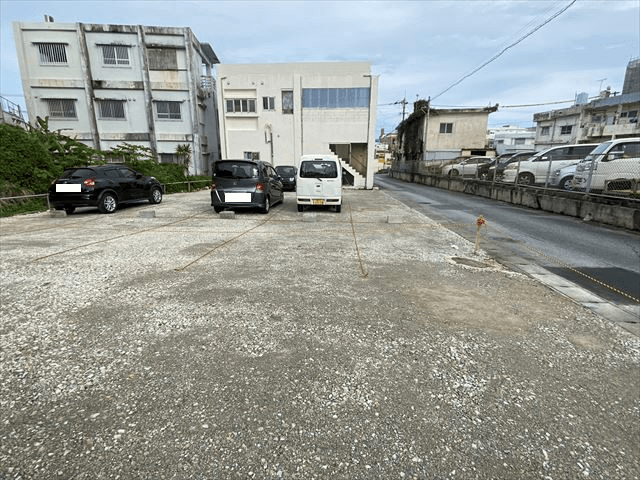 島袋駐車場の外観・駐車場イメージ2枚目
