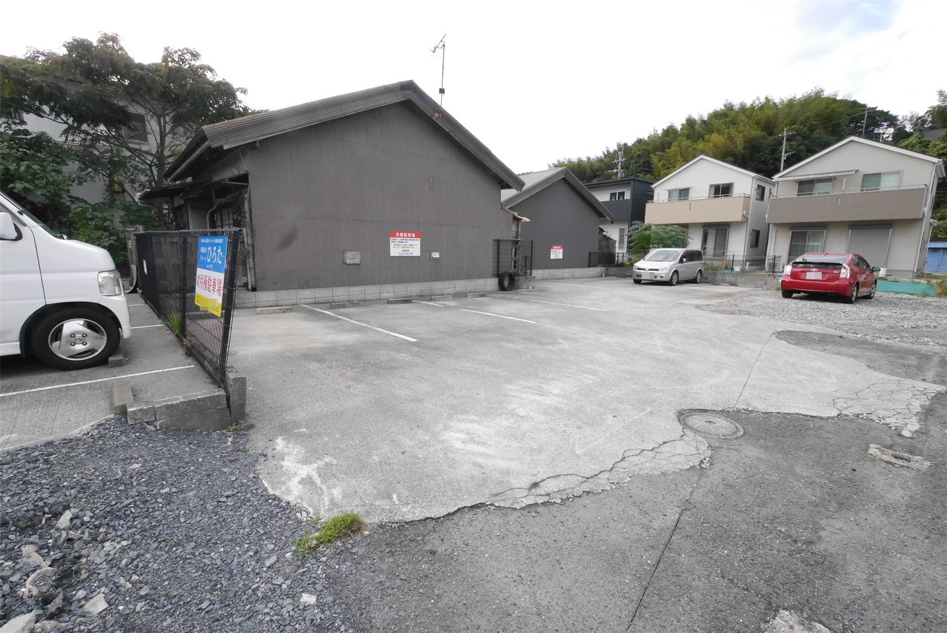 ジョイフル中畑町駐車場の外観・駐車場イメージ2枚目