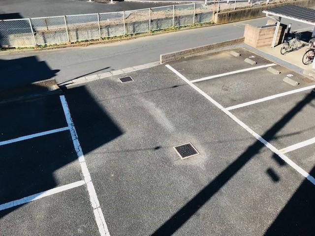 グランチャ(21486)の外観・駐車場イメージ1枚目