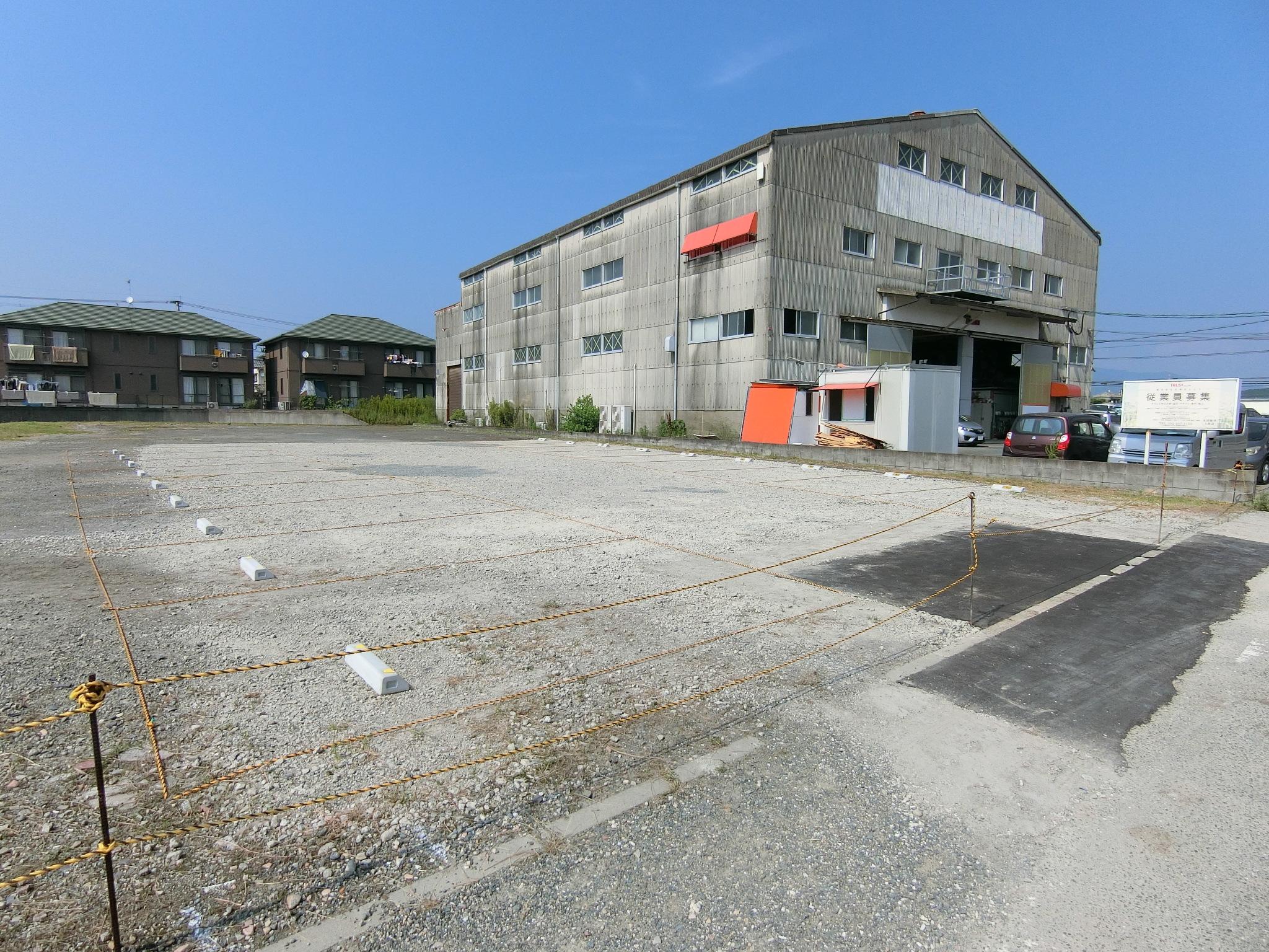 グレイス第３月極駐車場の外観・駐車場イメージ1枚目