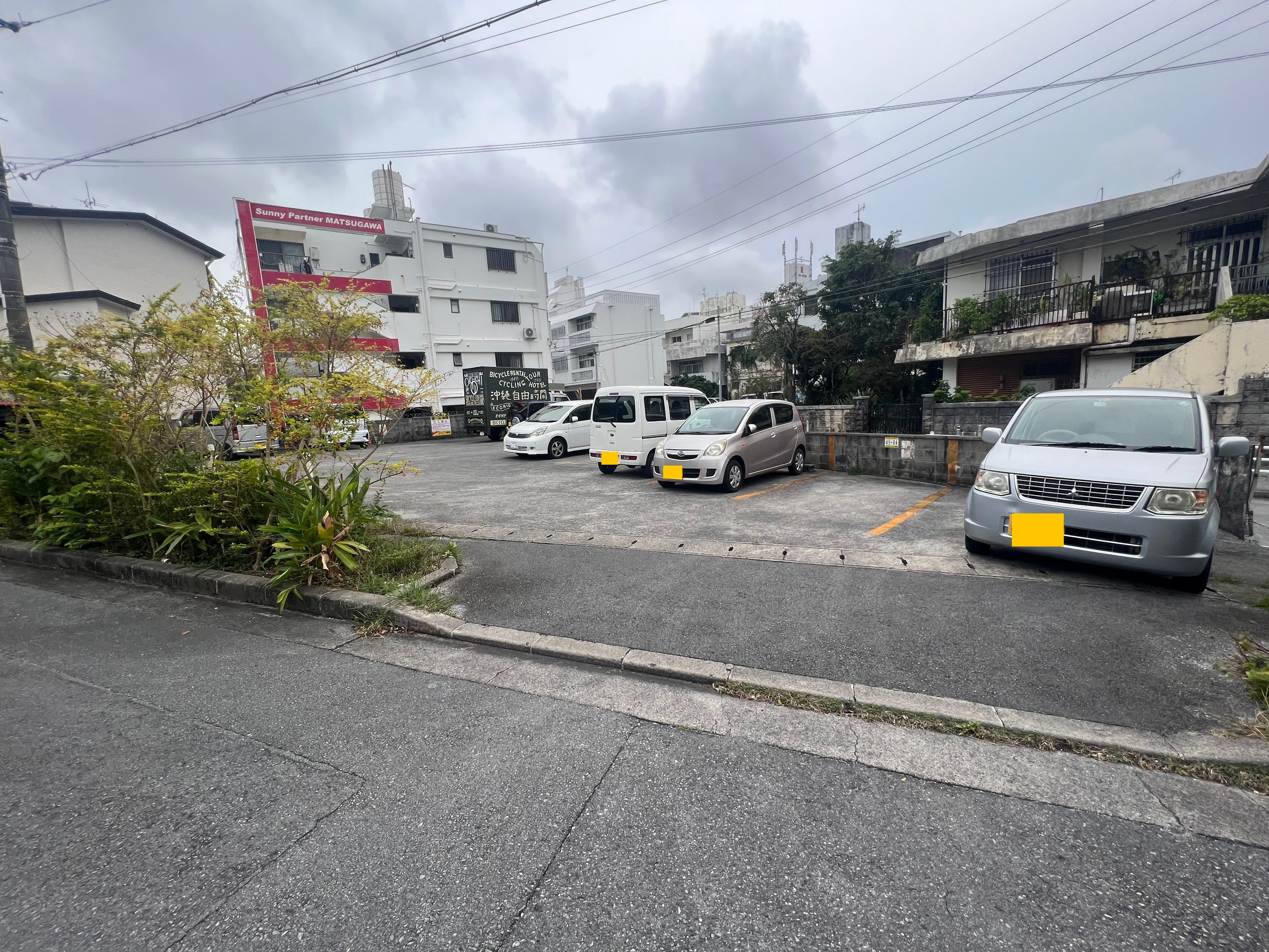 堀川駐車場の外観・駐車場イメージ1枚目