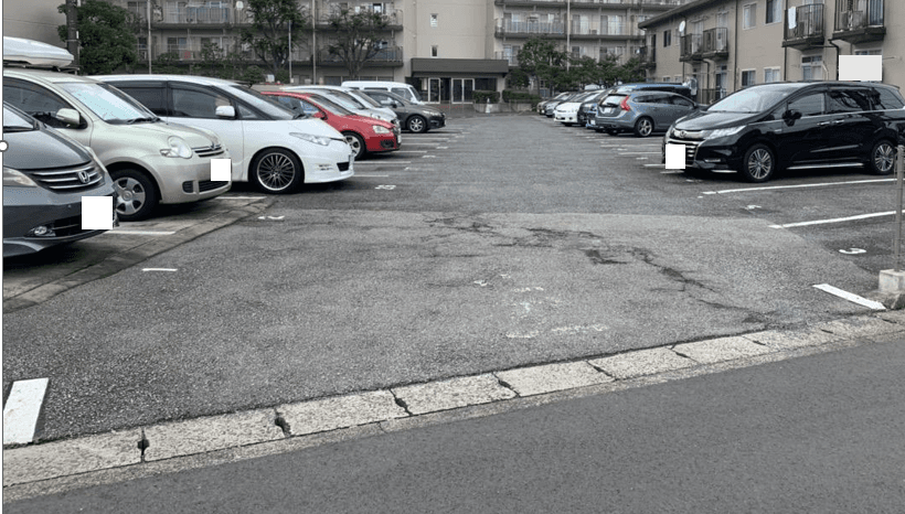 岡井コーポ駐車場の外観・駐車場イメージ1枚目
