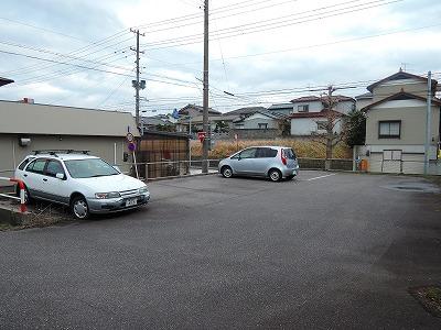 山田駐車場の外観・駐車場イメージ2枚目