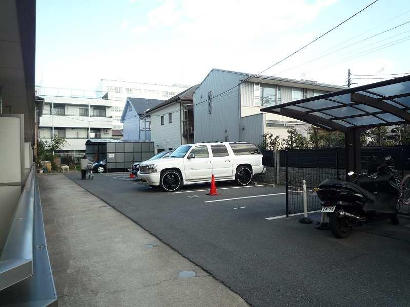 セレスティン駐車場の外観・駐車場イメージ2枚目