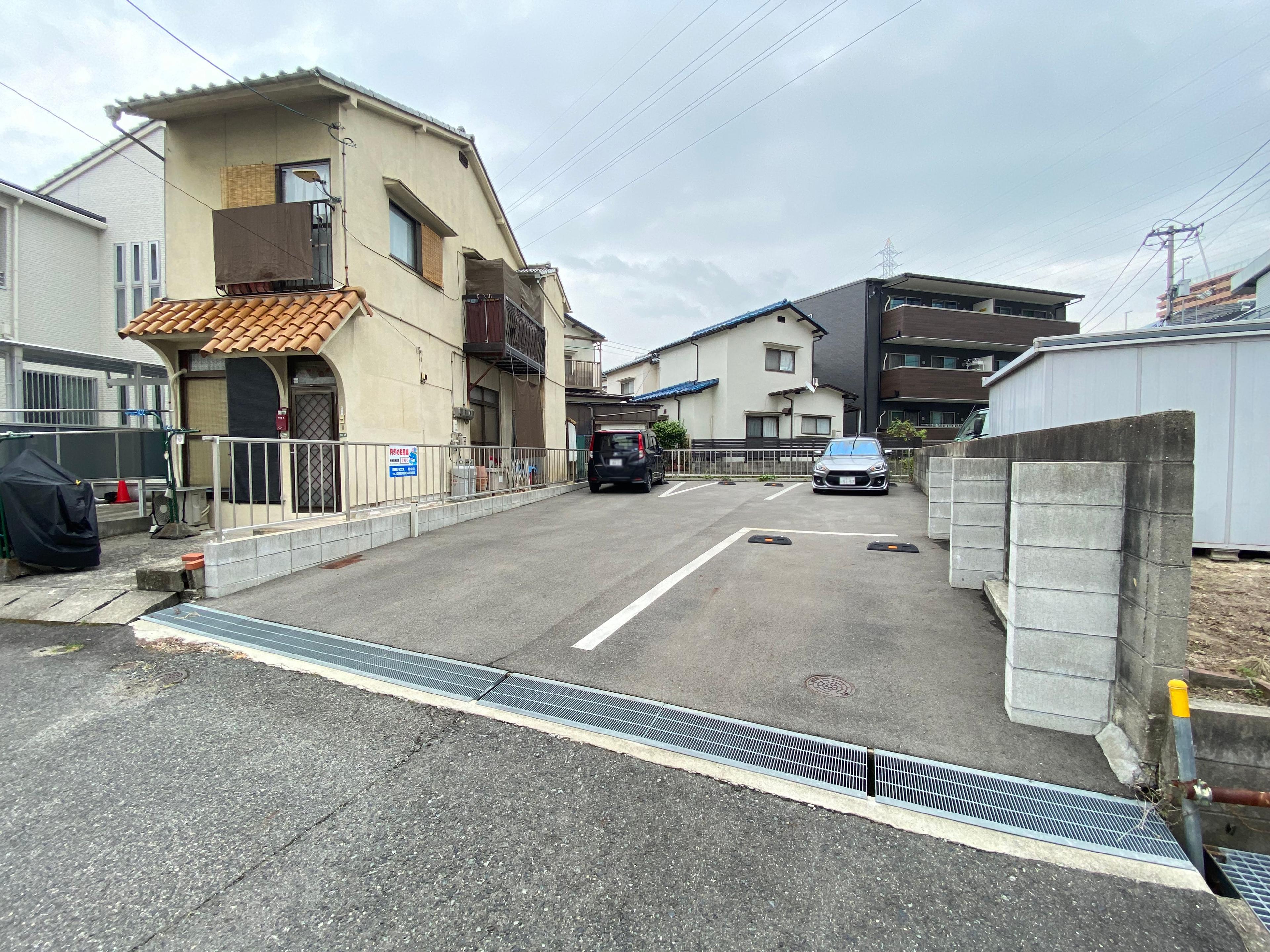 温品大森駐車場の外観・駐車場イメージ2枚目