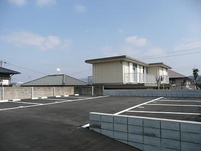 青山パーキングの外観・駐車場イメージ1枚目