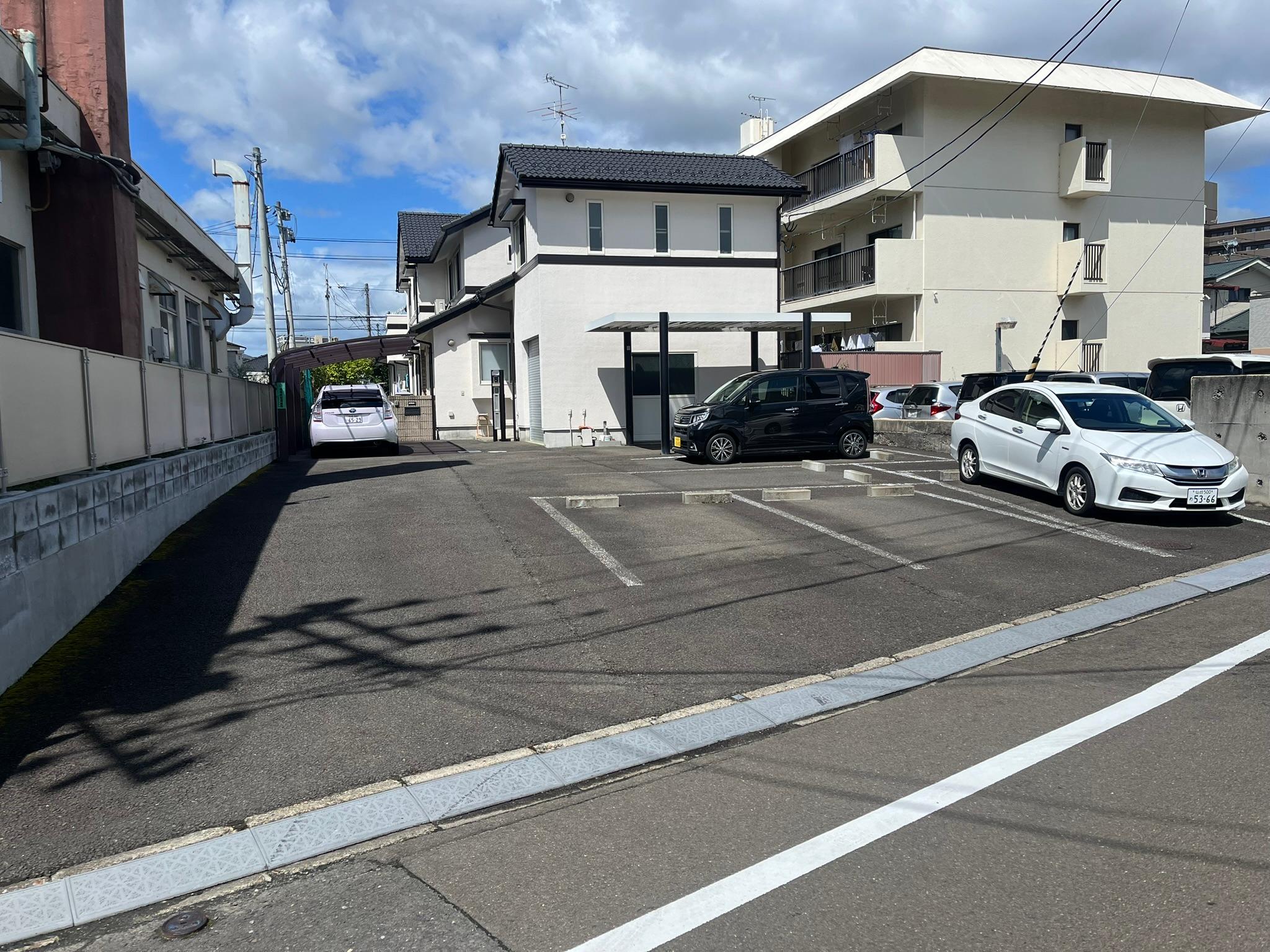 長町六 佐藤駐車場の外観・駐車場イメージ1枚目