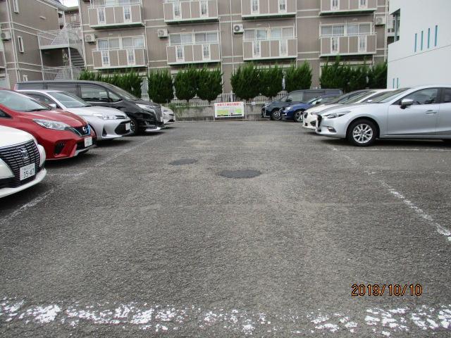フジパークビル駐車場の外観・駐車場イメージ2枚目
