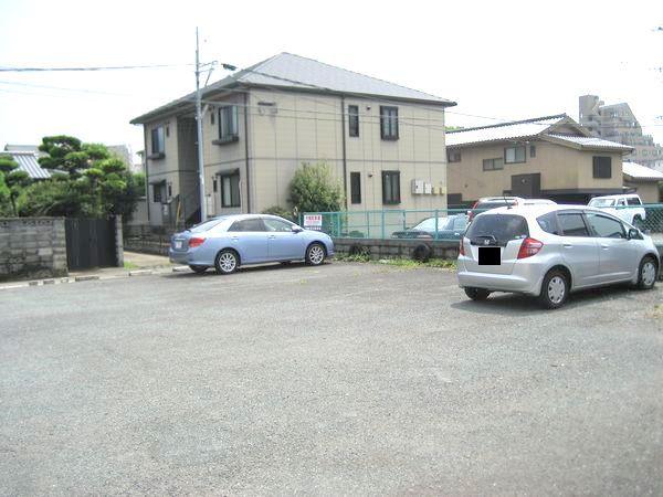 国府第1駐車場の外観・駐車場イメージ2枚目