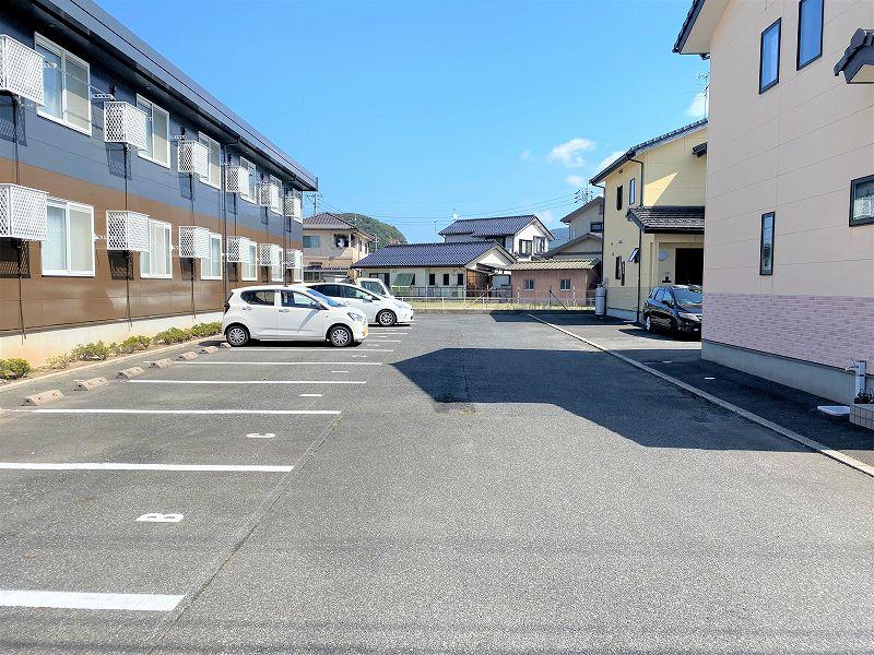 ジャスミン(22986)の外観・駐車場イメージ1枚目