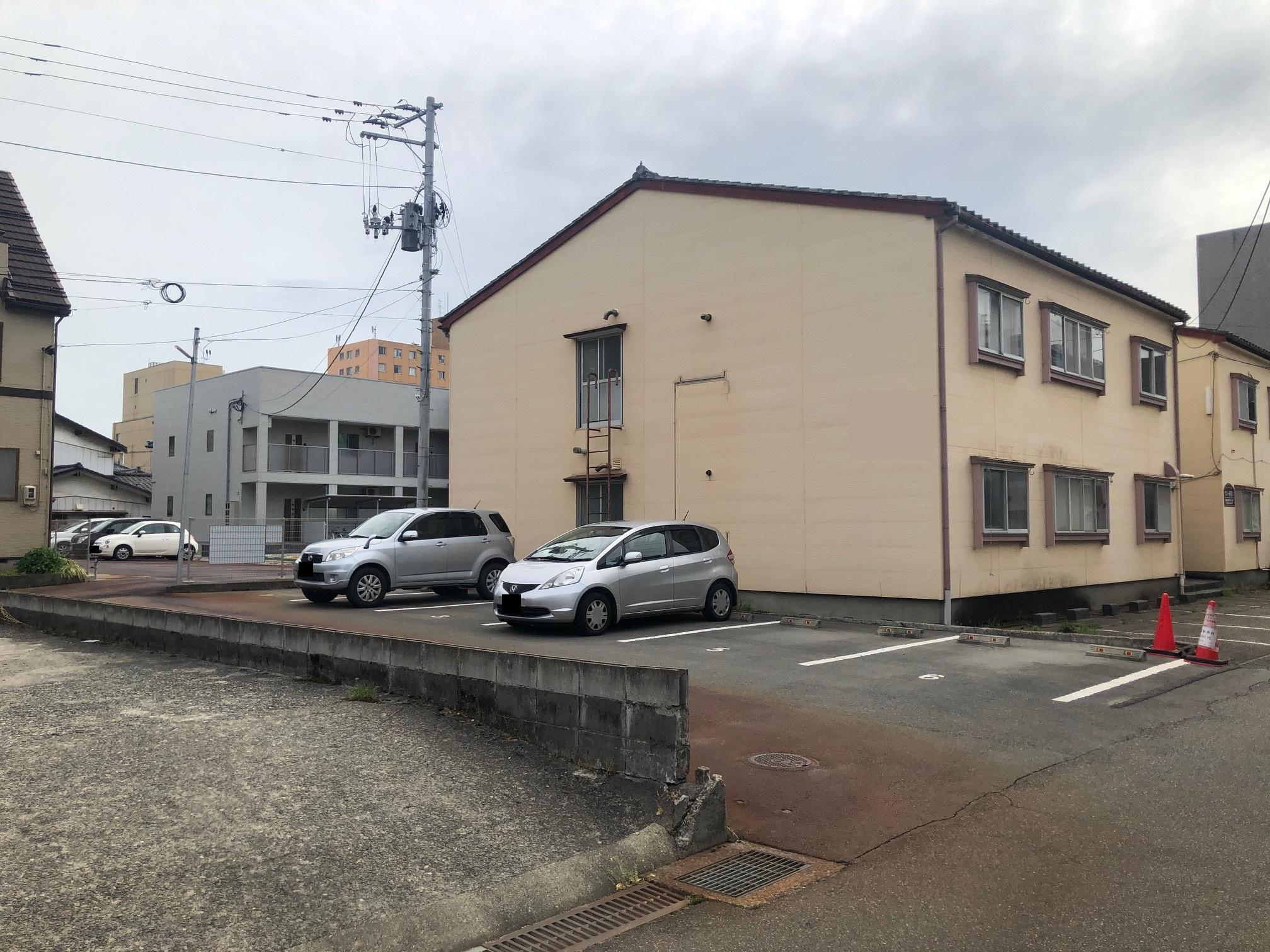 パーキングスペース南笹口１丁目月極駐車場の外観・駐車場イメージ1枚目