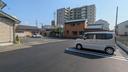 マルイワ・パーク芝の駐車場