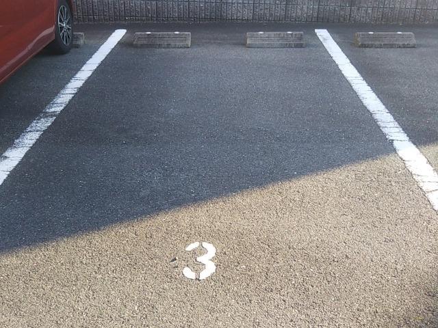 国府(31097)の外観・駐車場イメージ1枚目