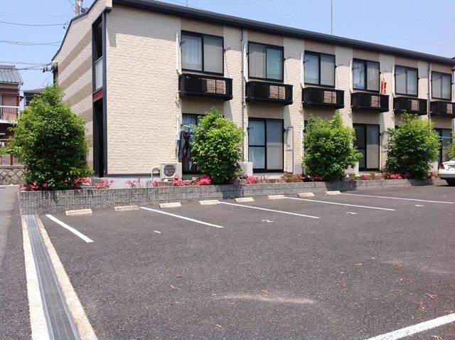 ＶＩＬＬＡ中屋敷(24665)の外観・駐車場イメージ1枚目