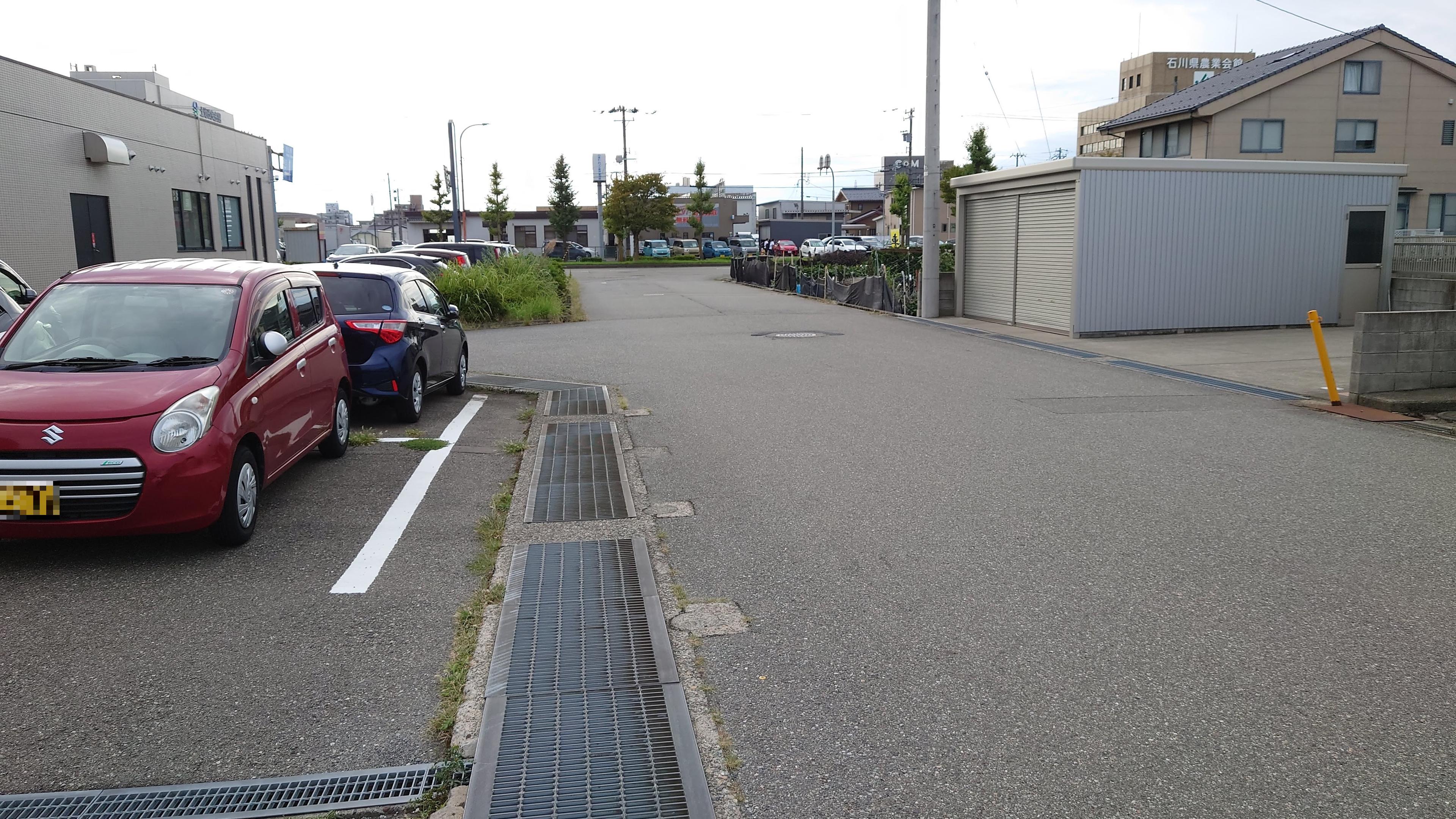 古府駐車場の外観・駐車場イメージ2枚目