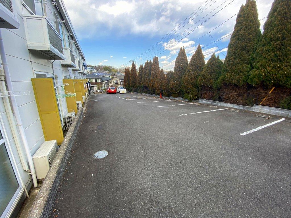 セードル(23814)の外観・駐車場イメージ1枚目
