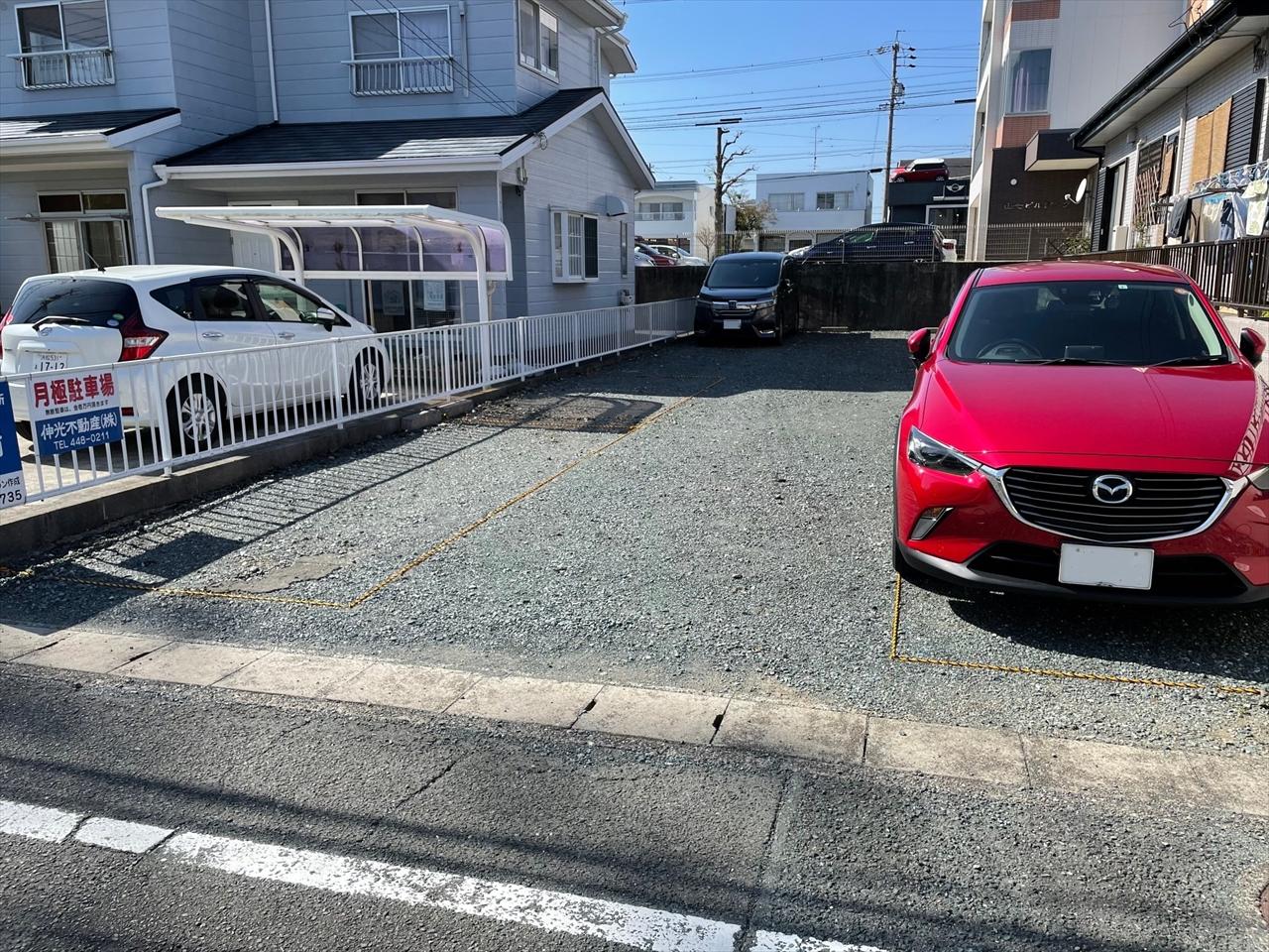 佐鳴台3丁目152-4の外観・駐車場イメージ2枚目