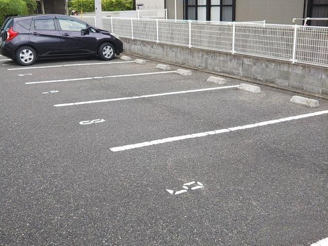 ハッピー(41313)の外観・駐車場イメージ1枚目
