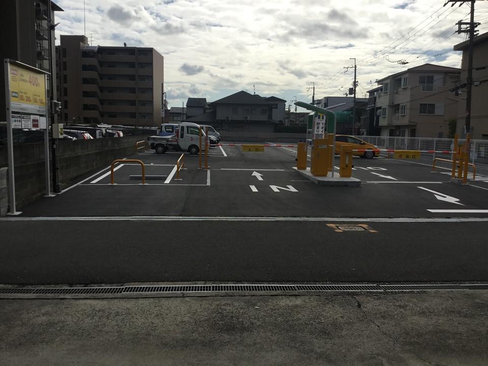 豊中浜１丁目の外観・駐車場イメージ1枚目