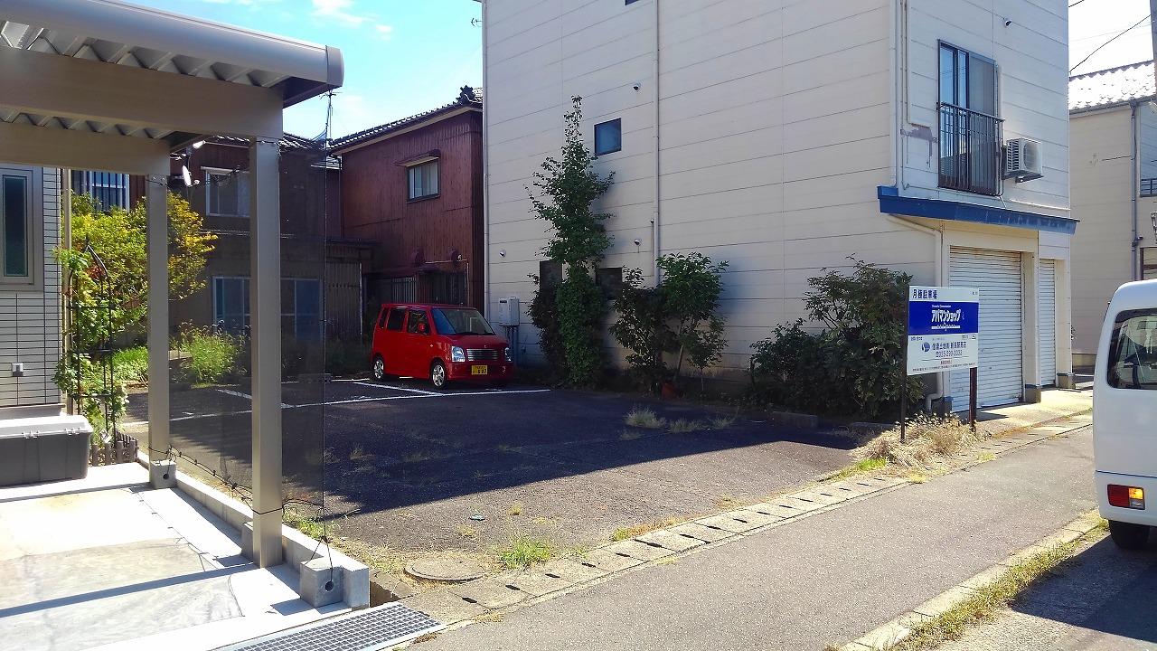 沼垂西２（秦野）駐車場の外観・駐車場イメージ1枚目