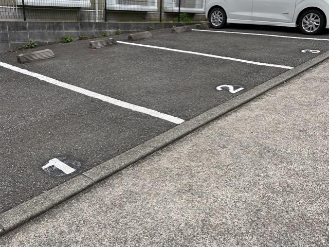 ＹＭ(24421)の外観・駐車場イメージ1枚目