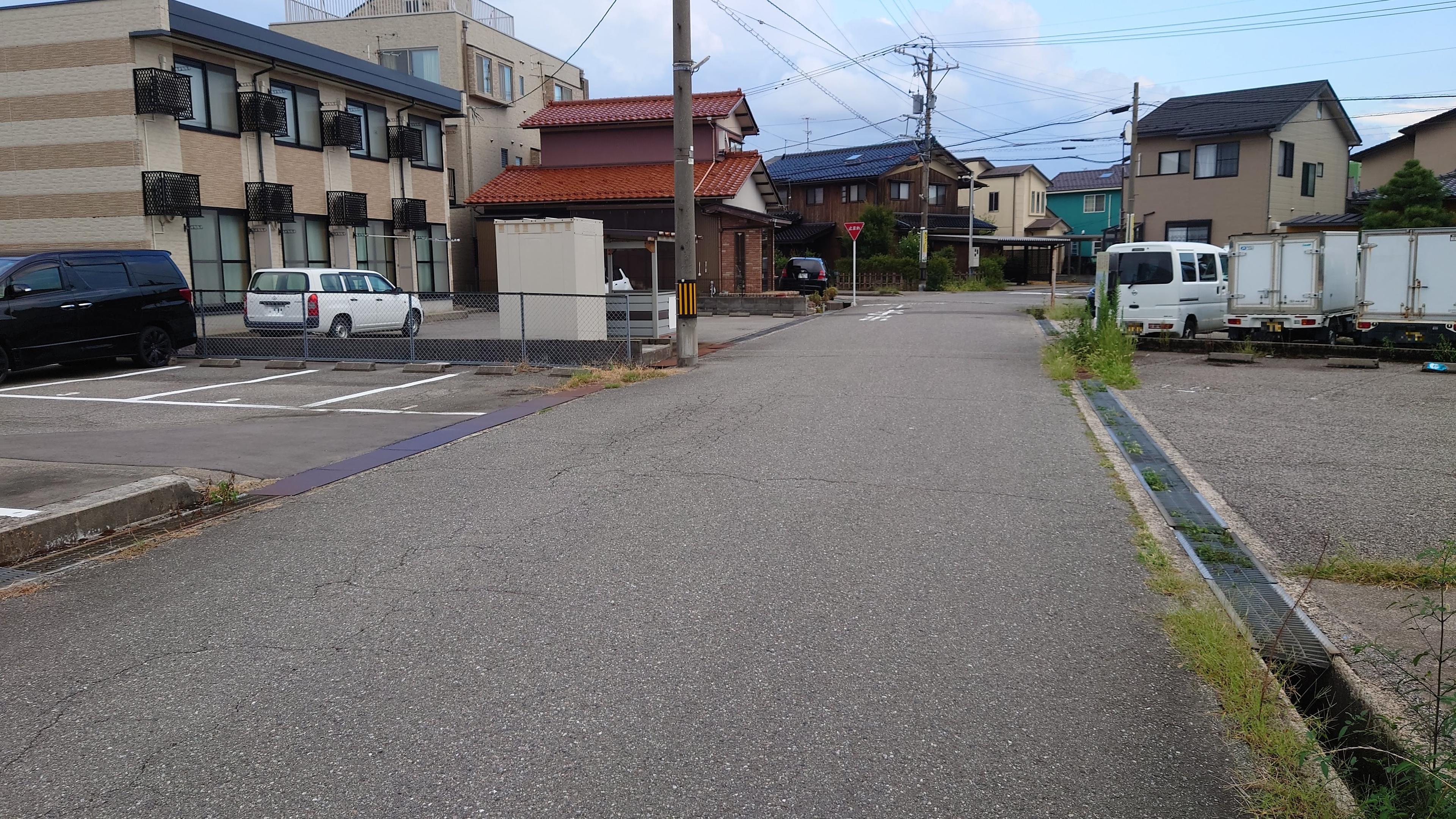 森田駐車場の外観・駐車場イメージ3枚目