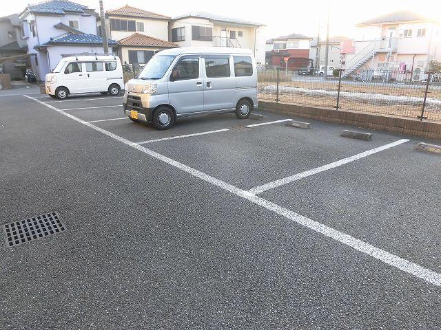 フレッサ(26468)の外観・駐車場イメージ1枚目