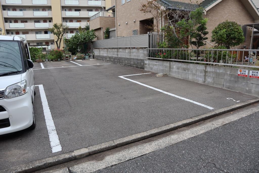 渚駐車場の外観・駐車場イメージ2枚目