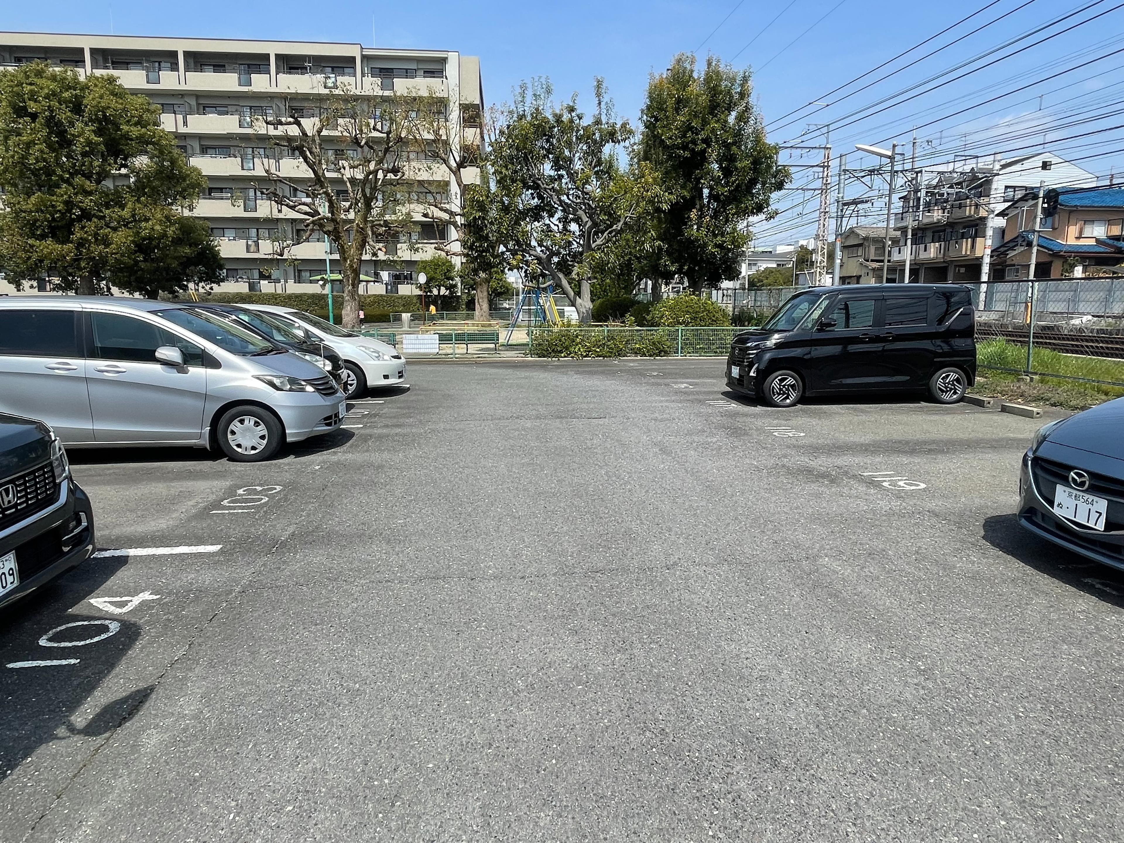 平野ガレージの外観・駐車場イメージ3枚目