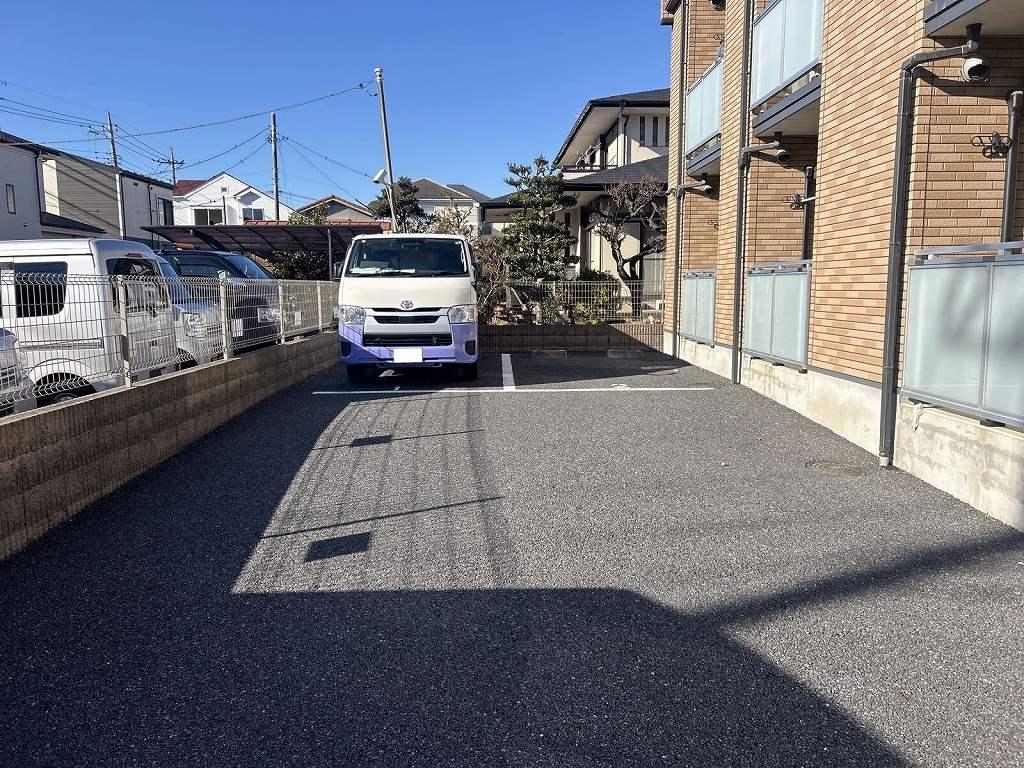 ソル　泉(54786)の外観・駐車場イメージ1枚目