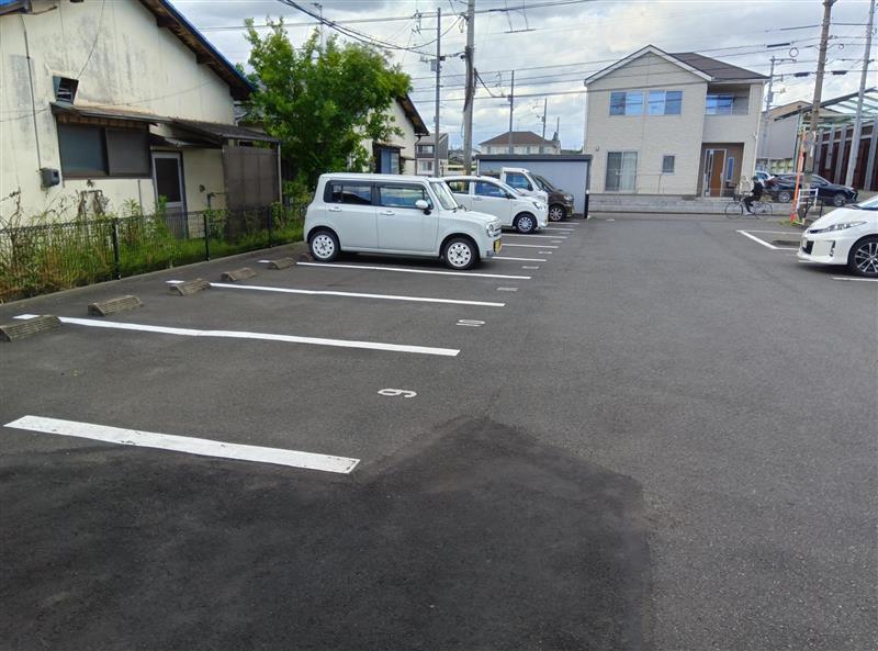 Ｍｉｋｉ(27777)の外観・駐車場イメージ1枚目
