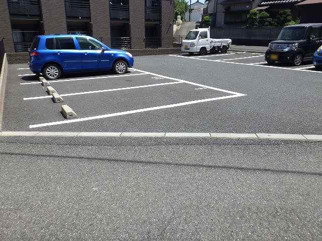 パピヨンＡ(29669)の外観・駐車場イメージ1枚目