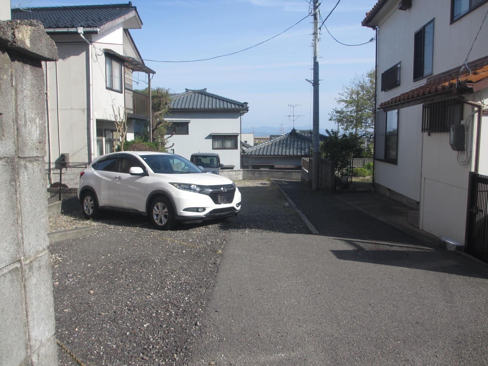 第81駐車場の外観・駐車場イメージ2枚目