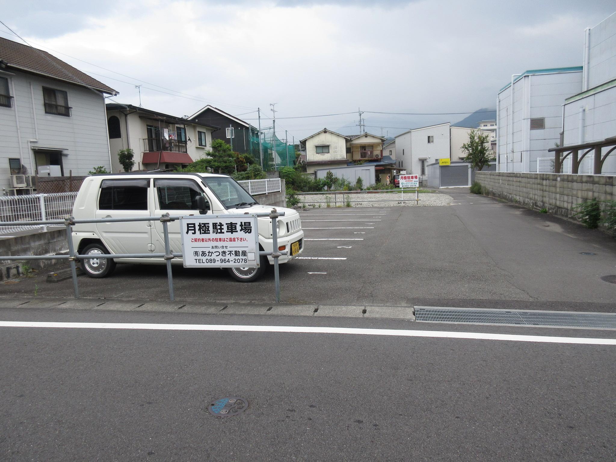 松末駅前駐車場の外観・駐車場イメージ1枚目