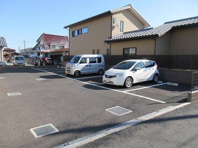 ミランダセレッソサード(56249)の外観・駐車場イメージ1枚目