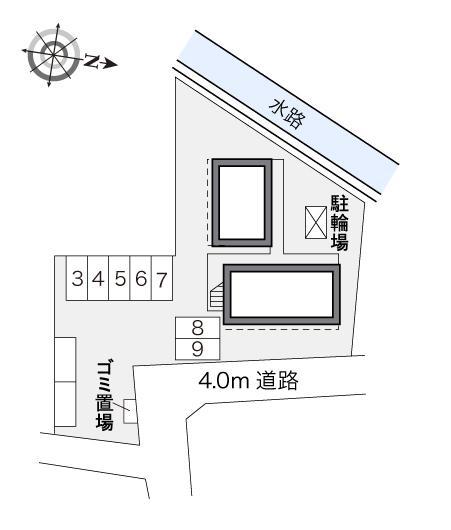 ラ　ペンナ(24028)の駐車配置図