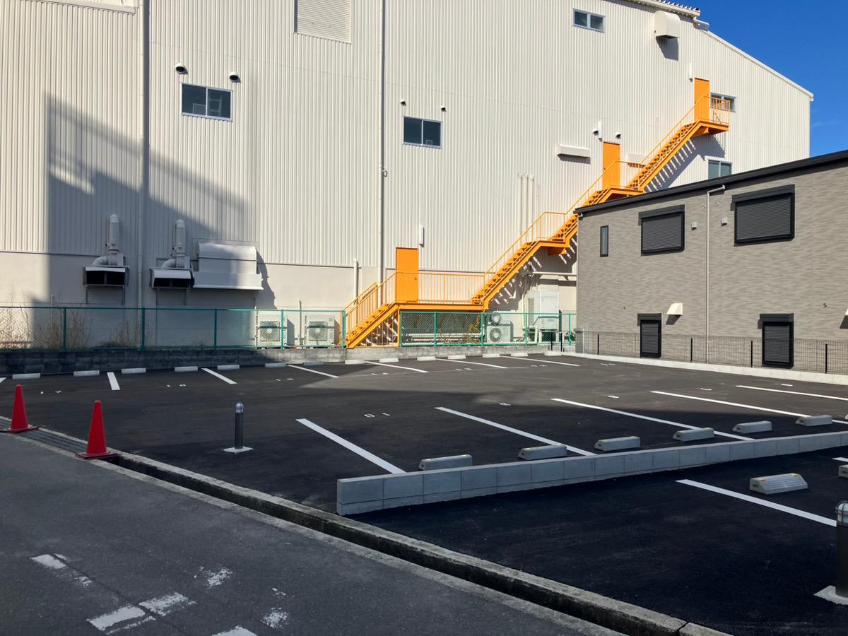 ライジ月極駐車場の外観・駐車場イメージ3枚目