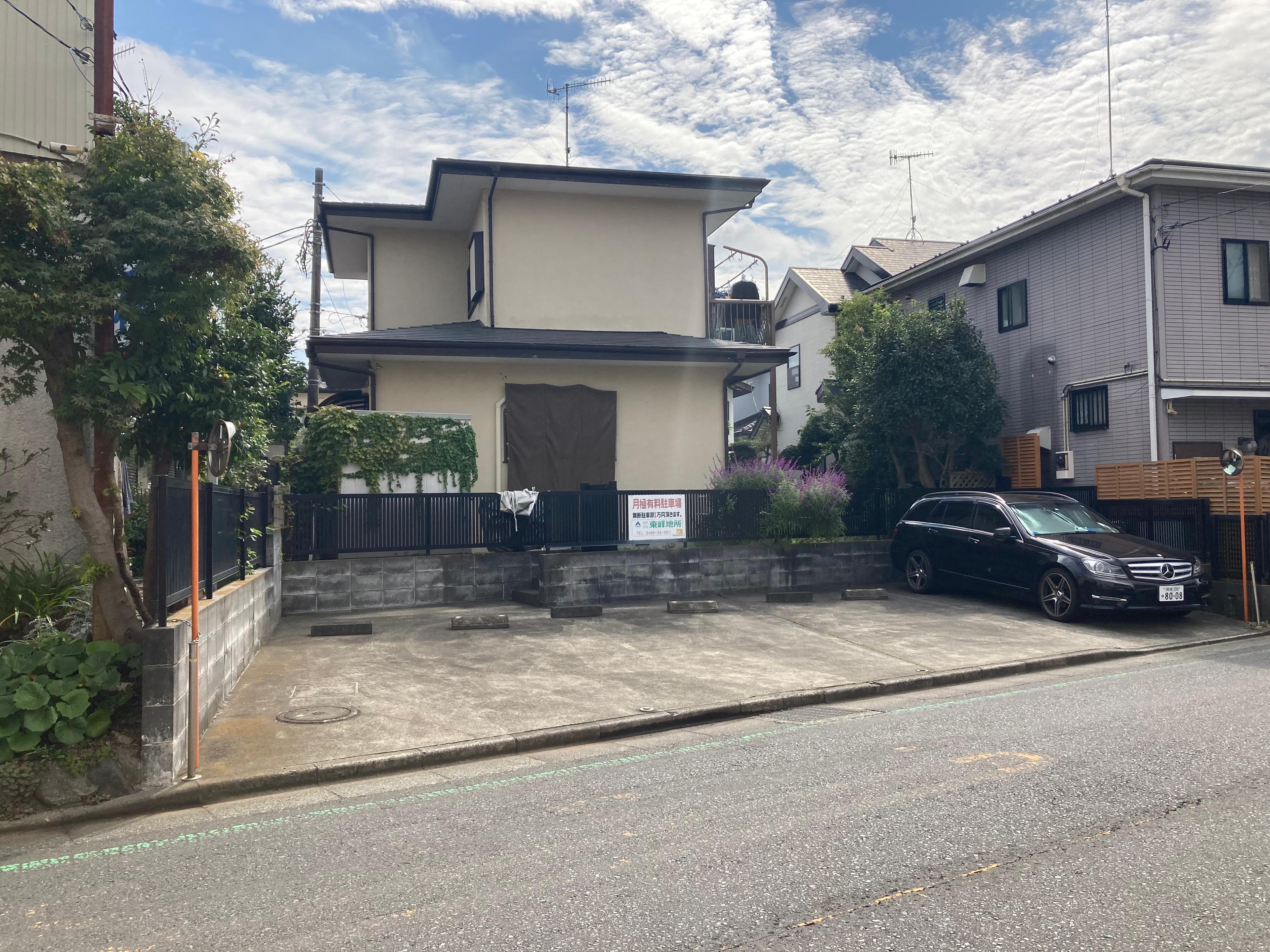 香川駐車場の外観・駐車場イメージ2枚目