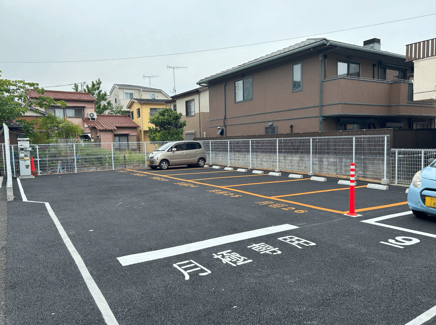 横浜仏向町の外観・駐車場イメージ1枚目