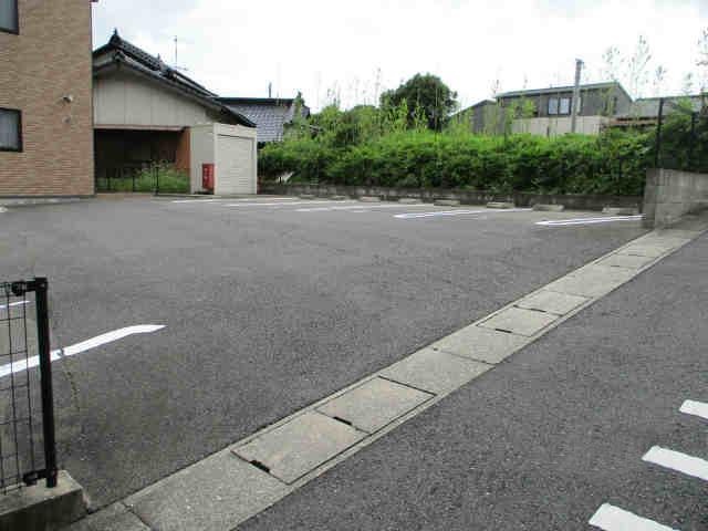 苅田(53021)の外観・駐車場イメージ1枚目