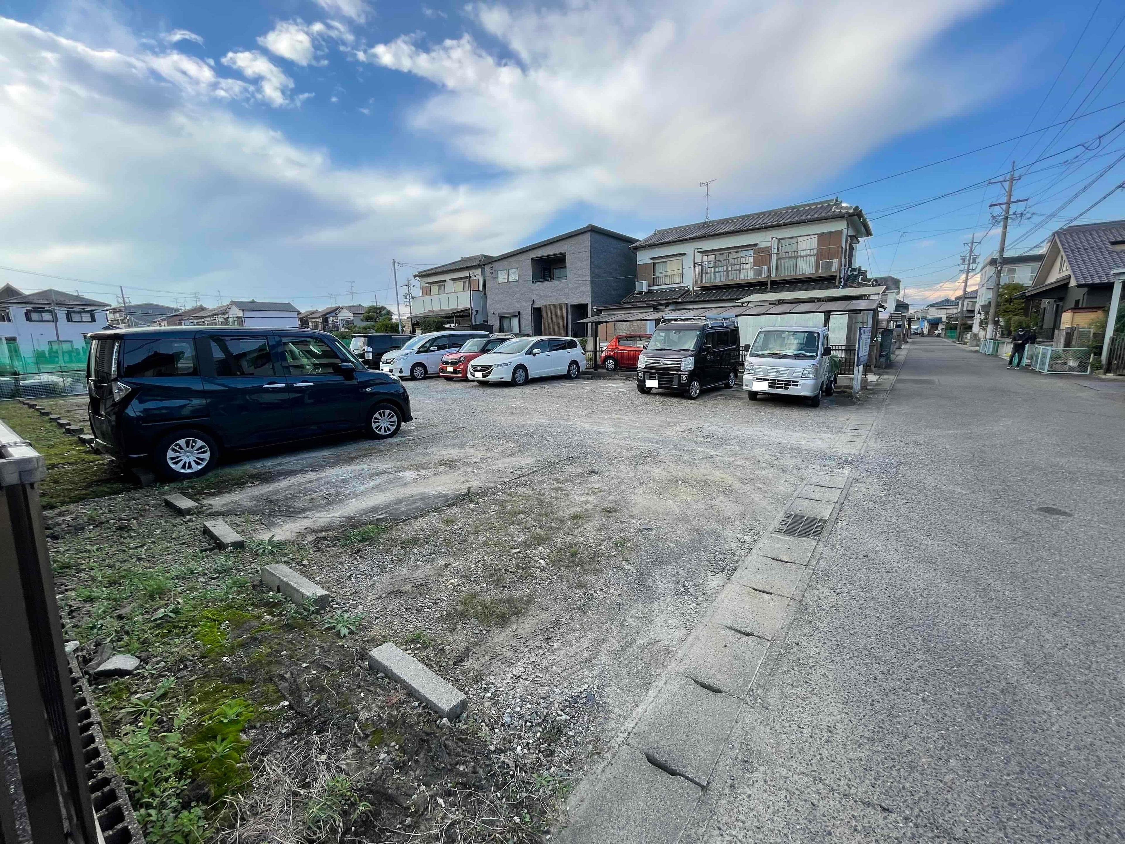 松葉パーキングの外観・駐車場イメージ2枚目