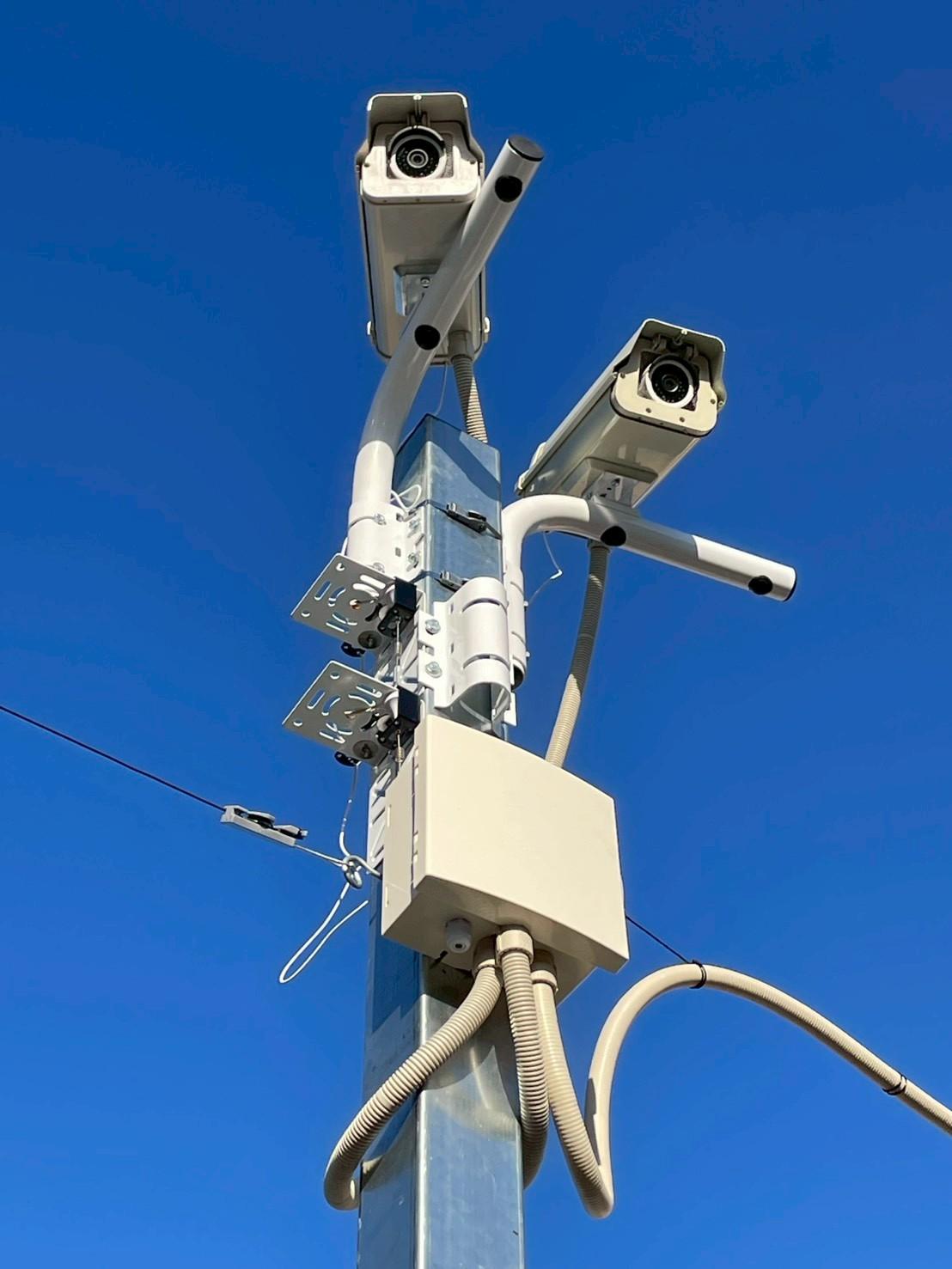 青葉台１丁目駐車場（バイクガレージ）の外観・駐車場イメージ3枚目