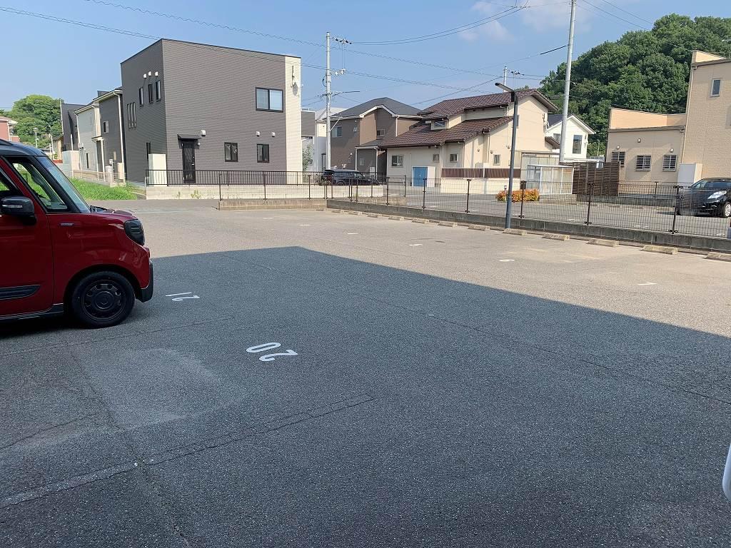 ウエル(38294)の外観・駐車場イメージ2枚目