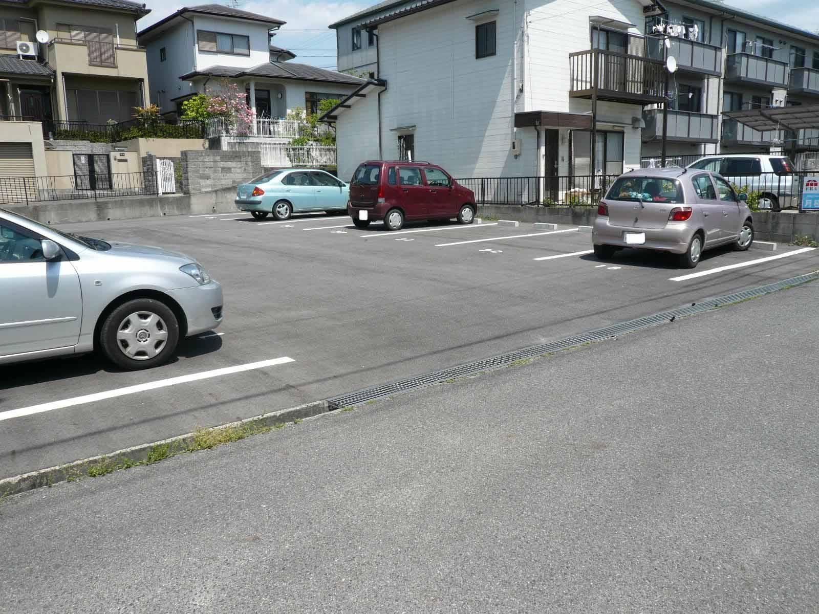 旭ケ丘町長洞A(大橋)駐車場の外観・駐車場イメージ1枚目