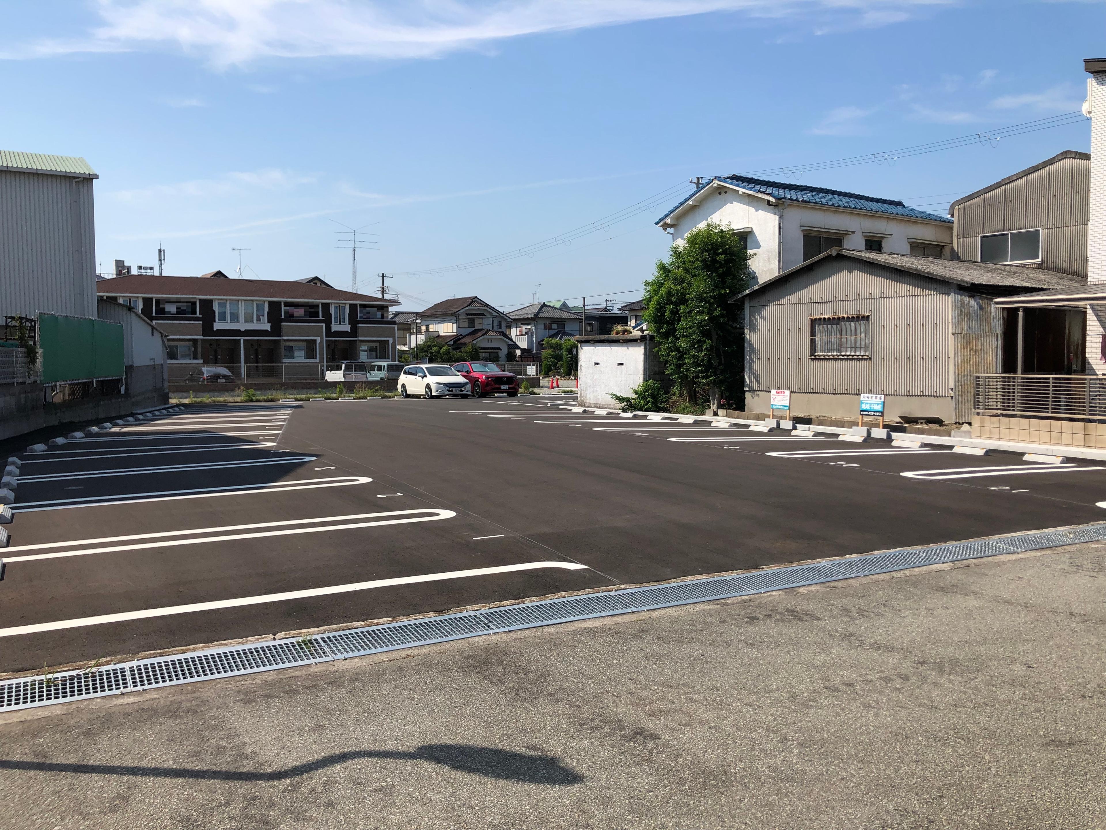 OFIC荒井パーキングの外観・駐車場イメージ2枚目