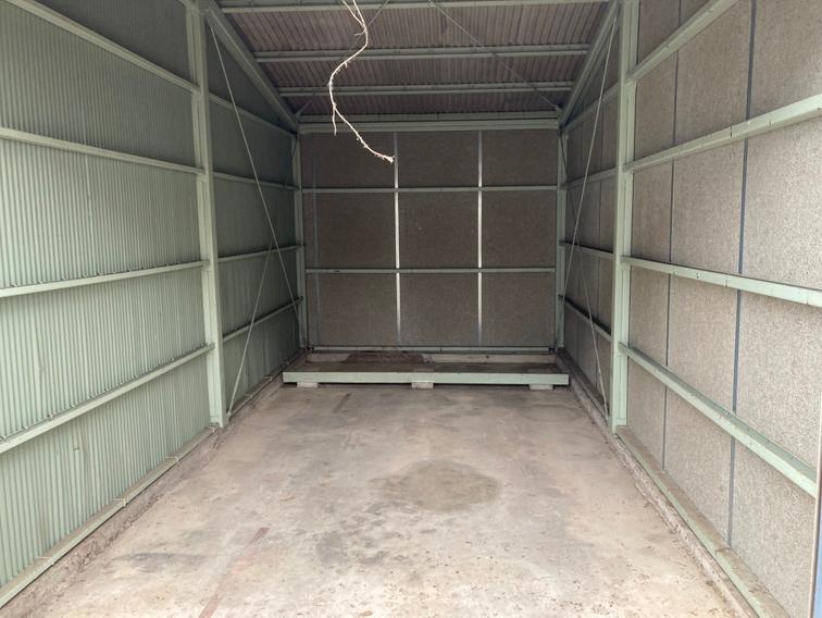 元魚町旭ガレージの外観・駐車場イメージ2枚目