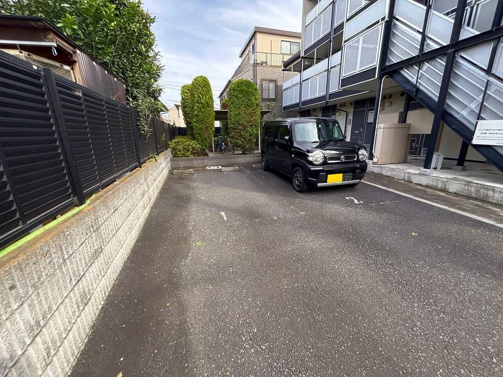 β(32371)の外観・駐車場イメージ1枚目
